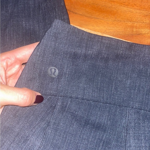 Lululemon Here to There High-Rise - Picture 4 of 5